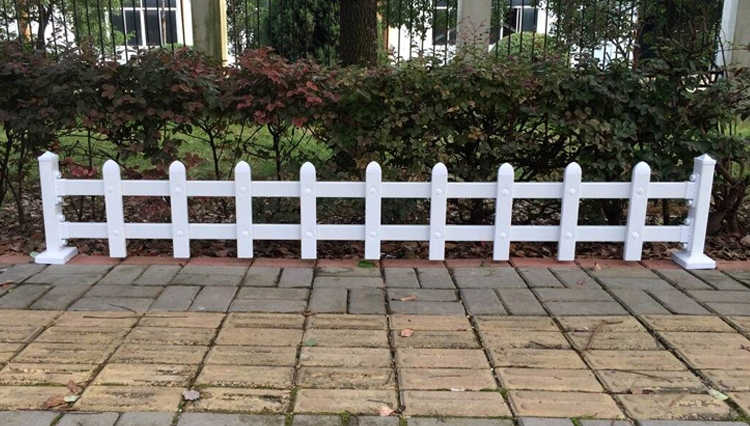 pvc護(hù)欄廠家